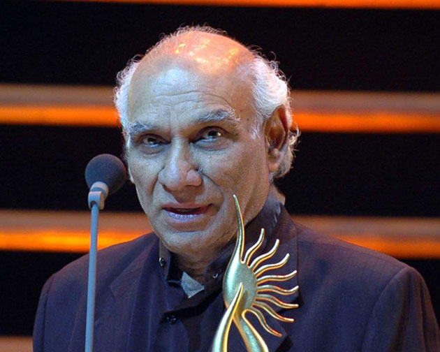 Centre should try to control piracy: Yash Chopra